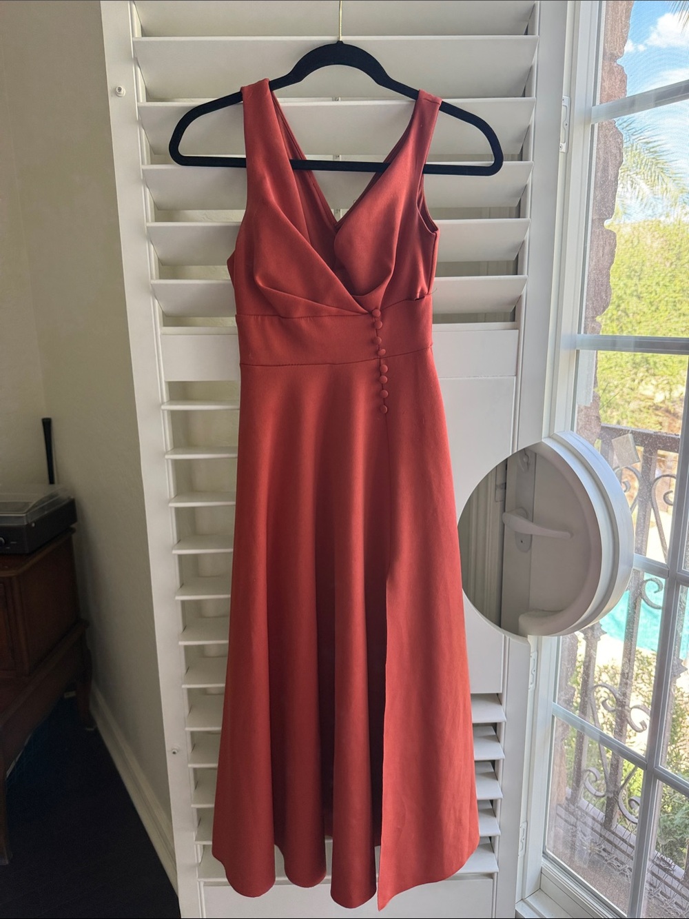 Sexy Offsholder, Hip Slit, Sleeveless Rust Red V-Neck MIDI Dress